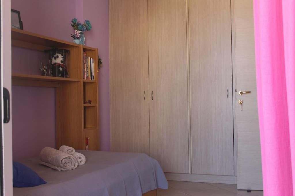 Maria'S Airport Apartment Koropíon Dış mekan fotoğraf