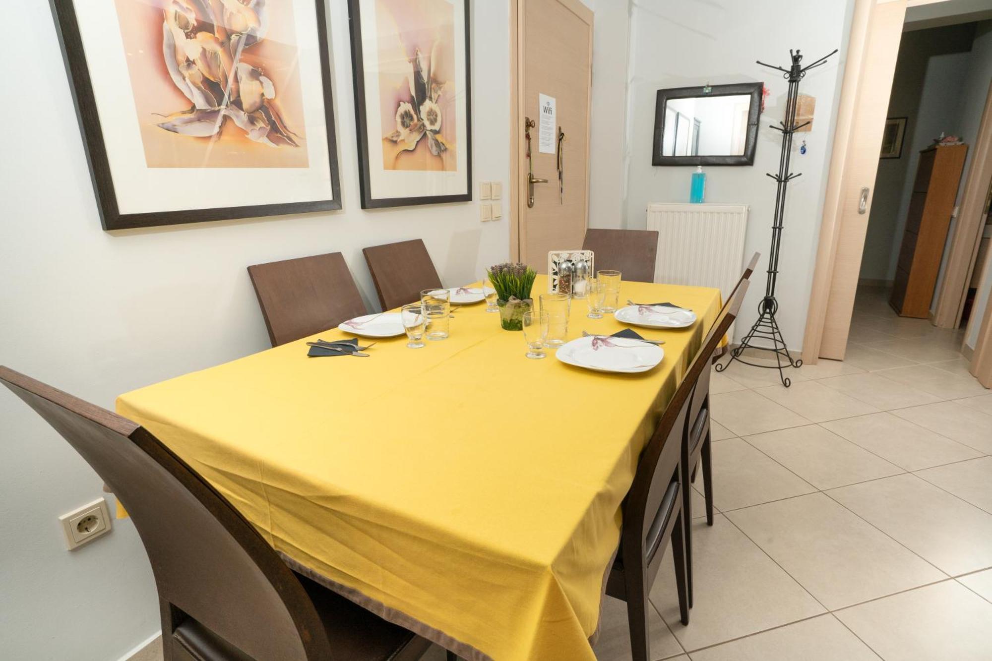 Maria'S Airport Apartment Koropíon Dış mekan fotoğraf