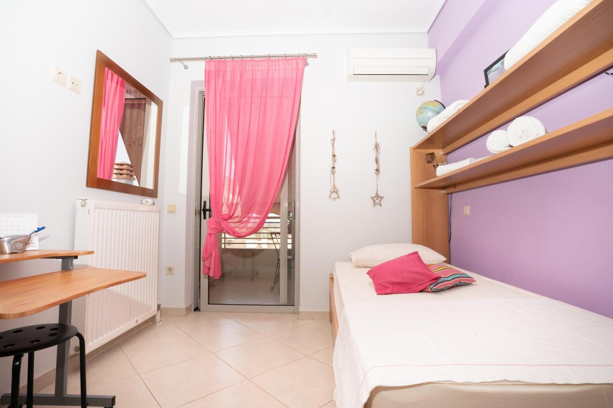 Maria'S Airport Apartment Koropíon Dış mekan fotoğraf