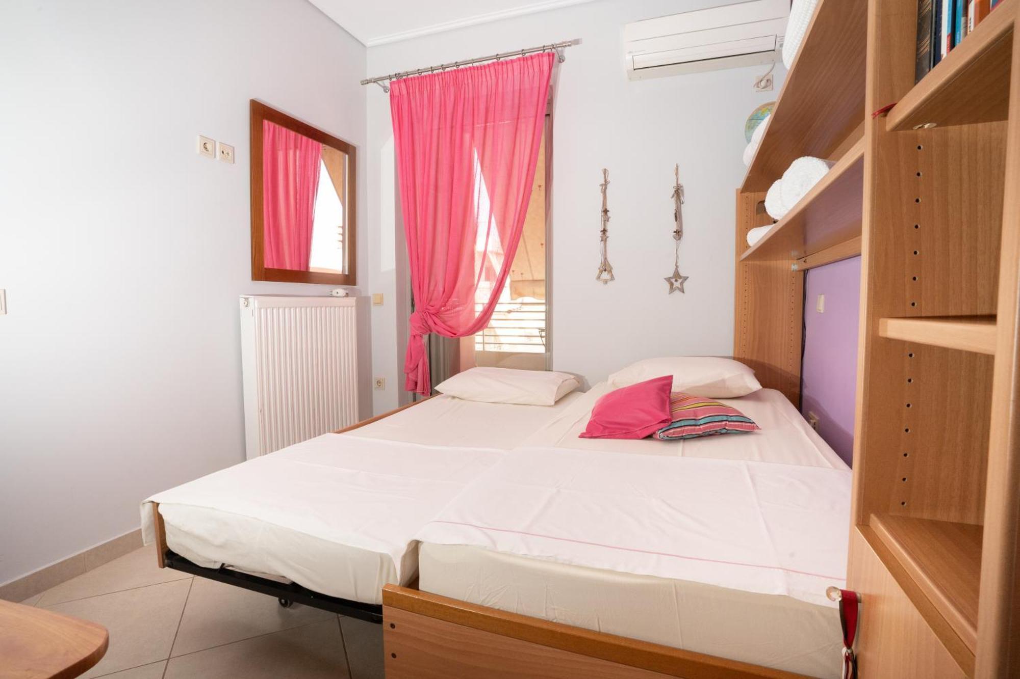 Maria'S Airport Apartment Koropíon Dış mekan fotoğraf